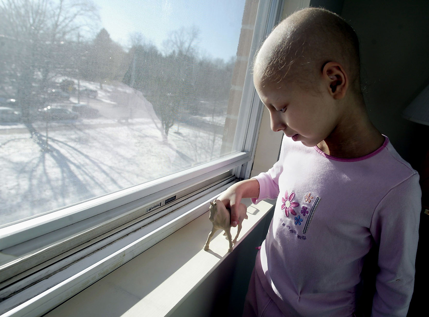 Little girl with Leukemia in quarentine-New Jersey Portrait Photographer