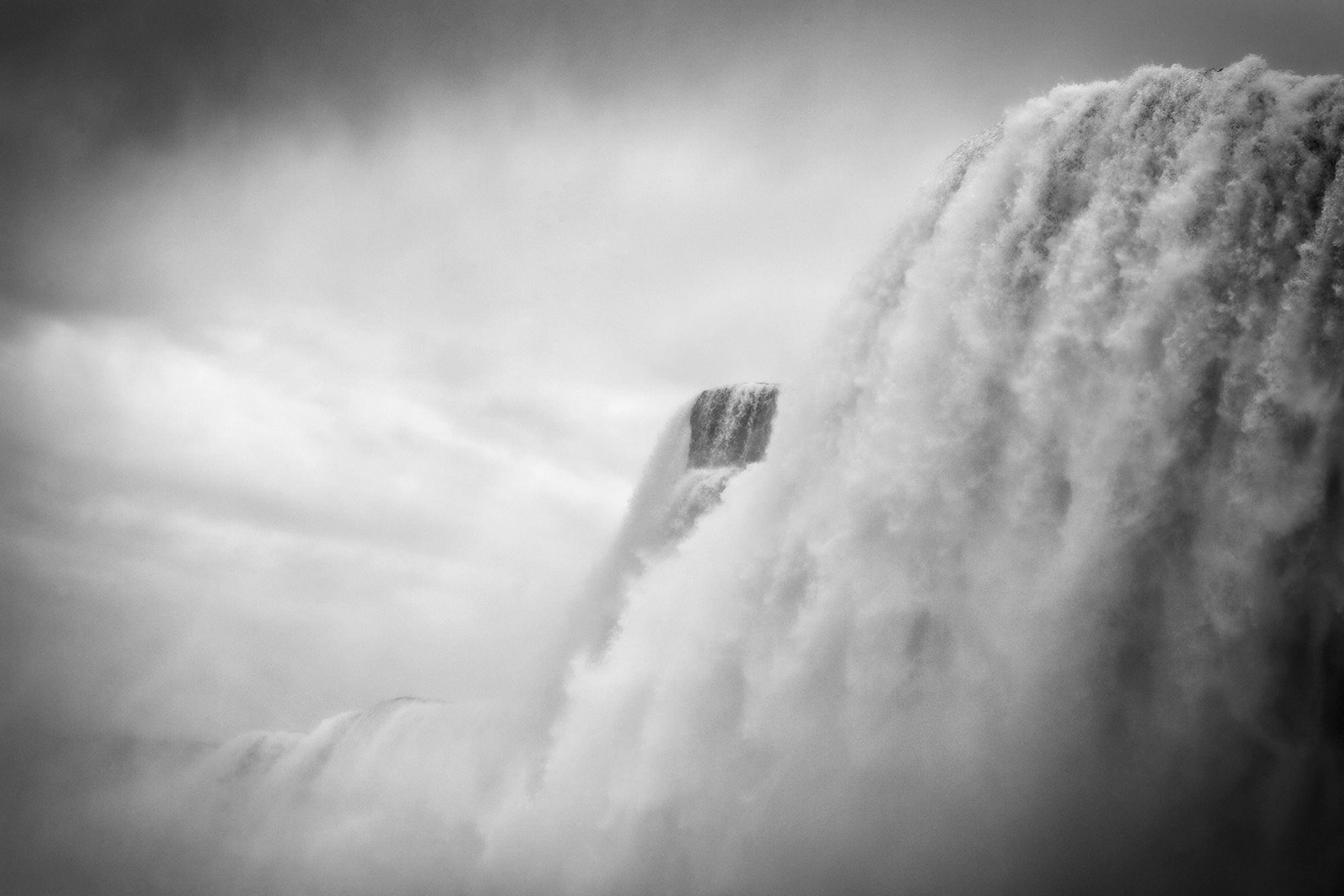 Black and White photograph of Niagara Falls-Edge-Fine Art Photograhy