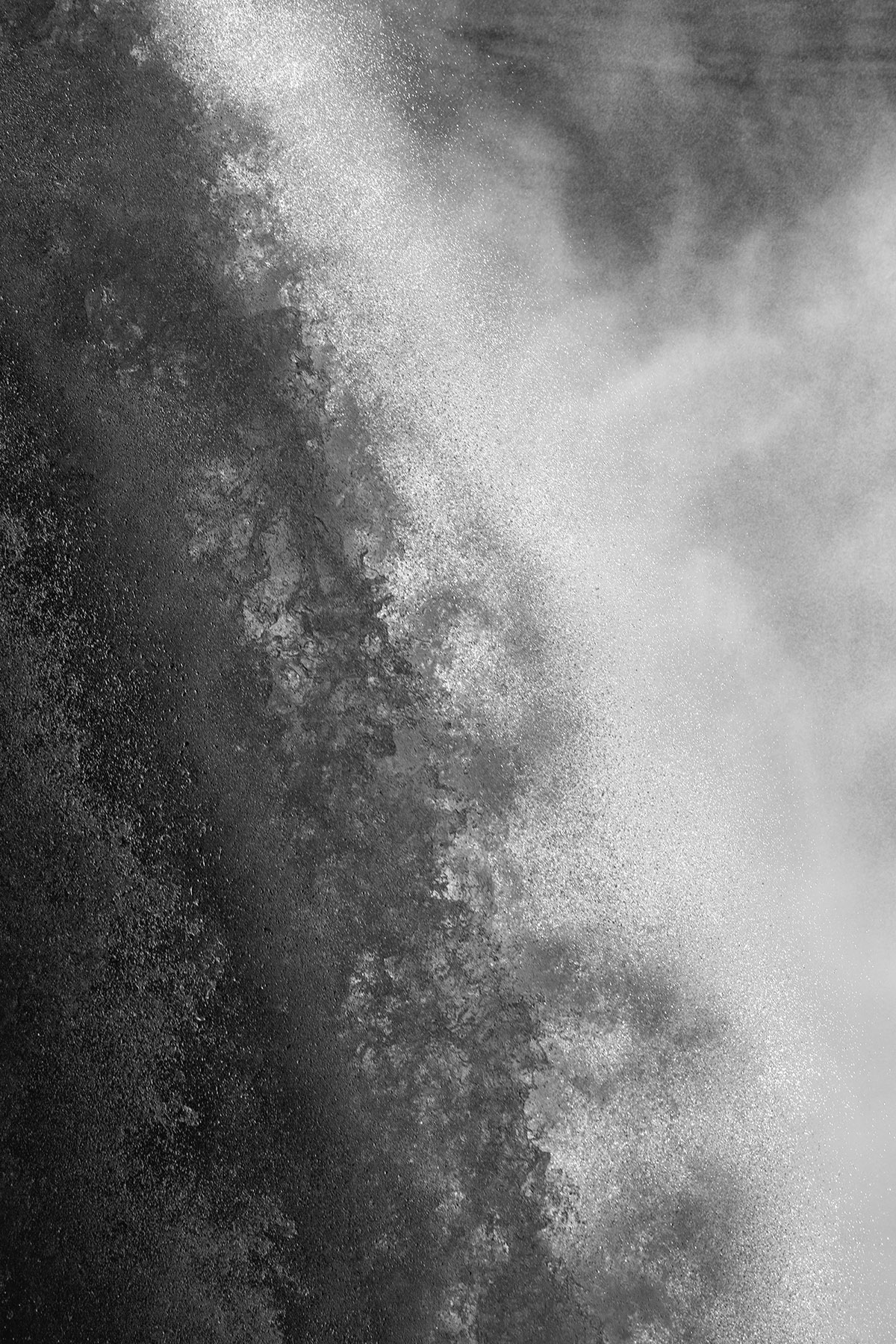 Afternoon light on Niagara Falls, New York - Lucent