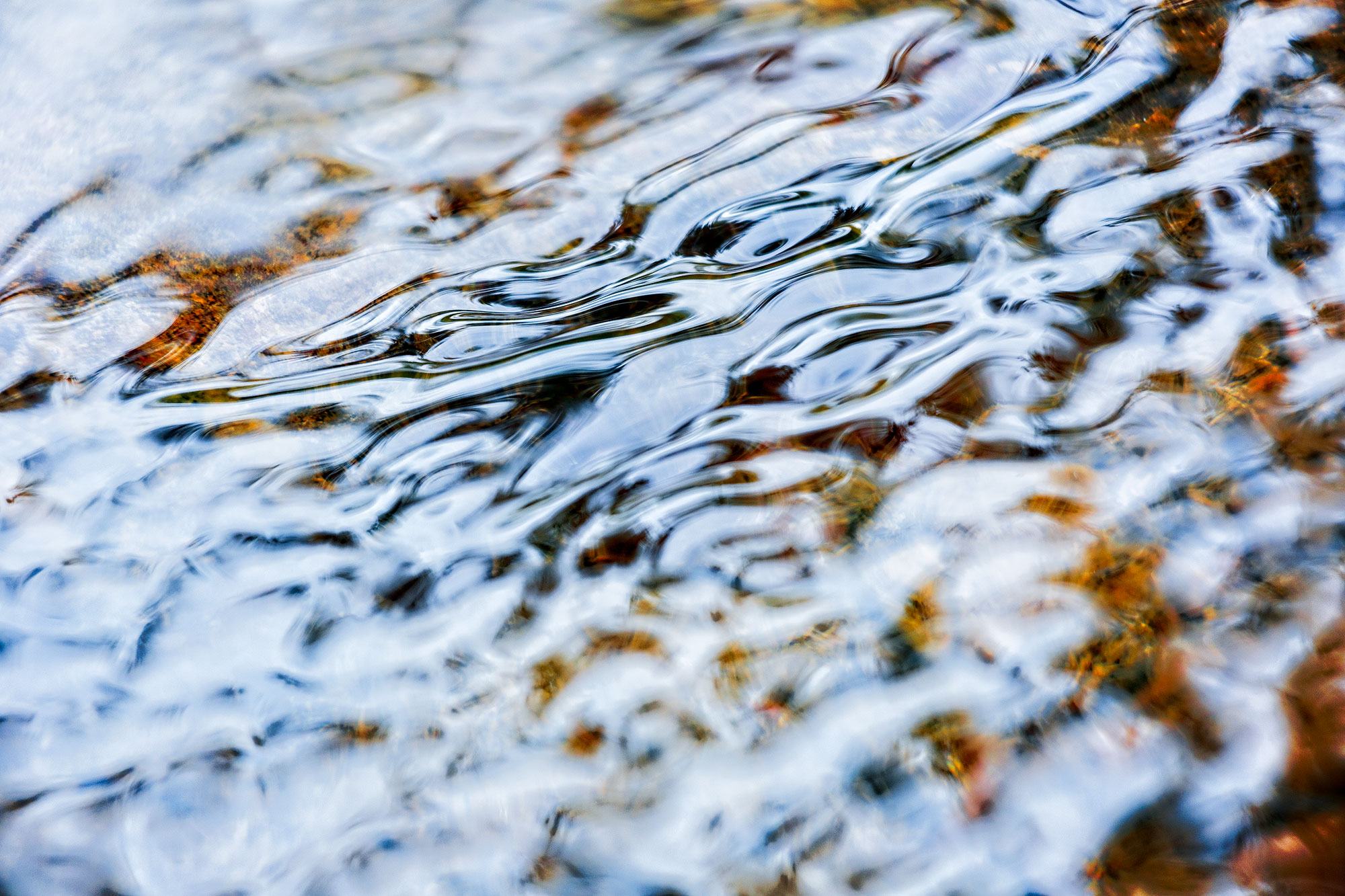 Puff-water-abstract