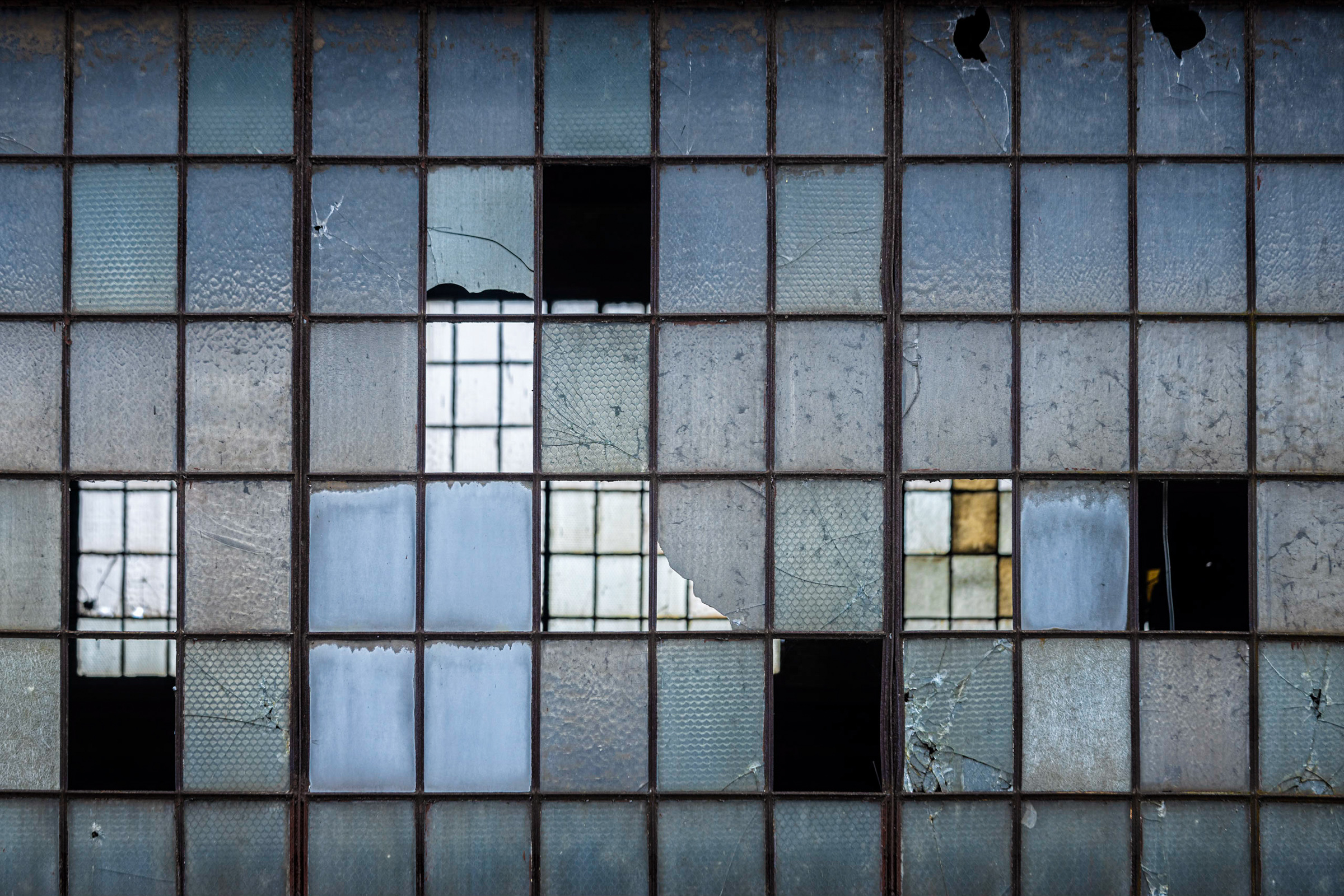 Screen-Abandoned-windows-SteelStacks-Bethleham